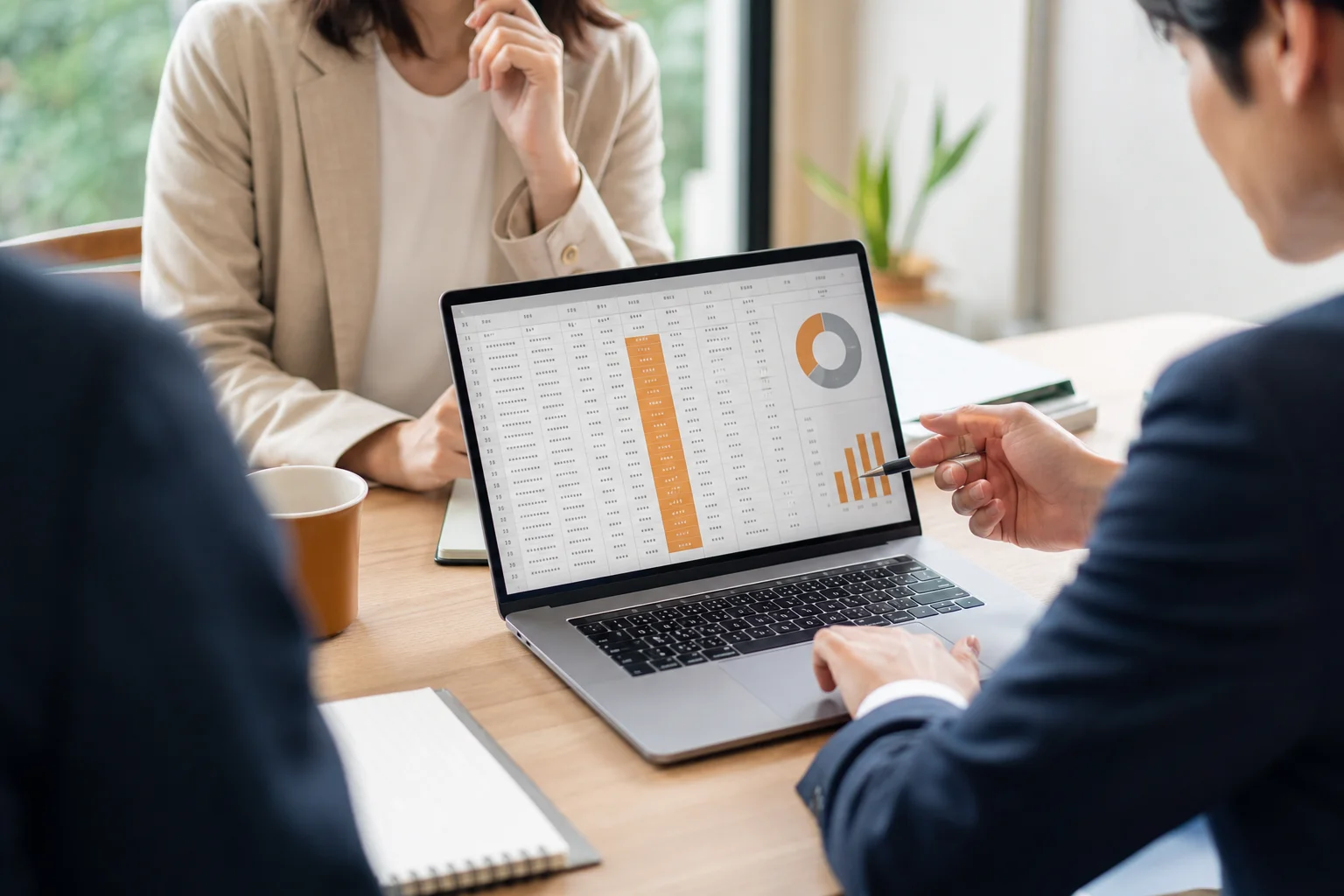 営業リストをスプレッドシートで管理する意味と向いている企業